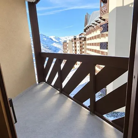 Apartamento - Inout - 5 Beds Flat M-514 *